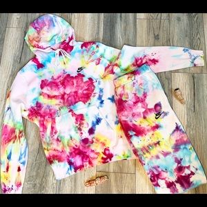 Custom Tie Dye Nike Sweatsuit in Multiple Sizes
